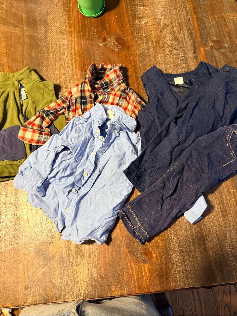 Carter’s and H&M boys clothes bundle 18M